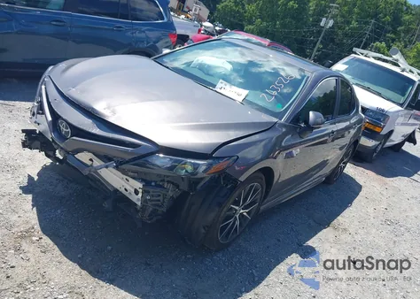 2024 Toyota Camry Se z USA, uszkodzony, nr VIN 4T1T11AK0RU263526